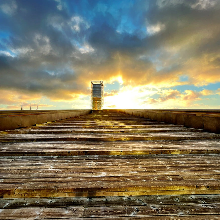 Rise towards it