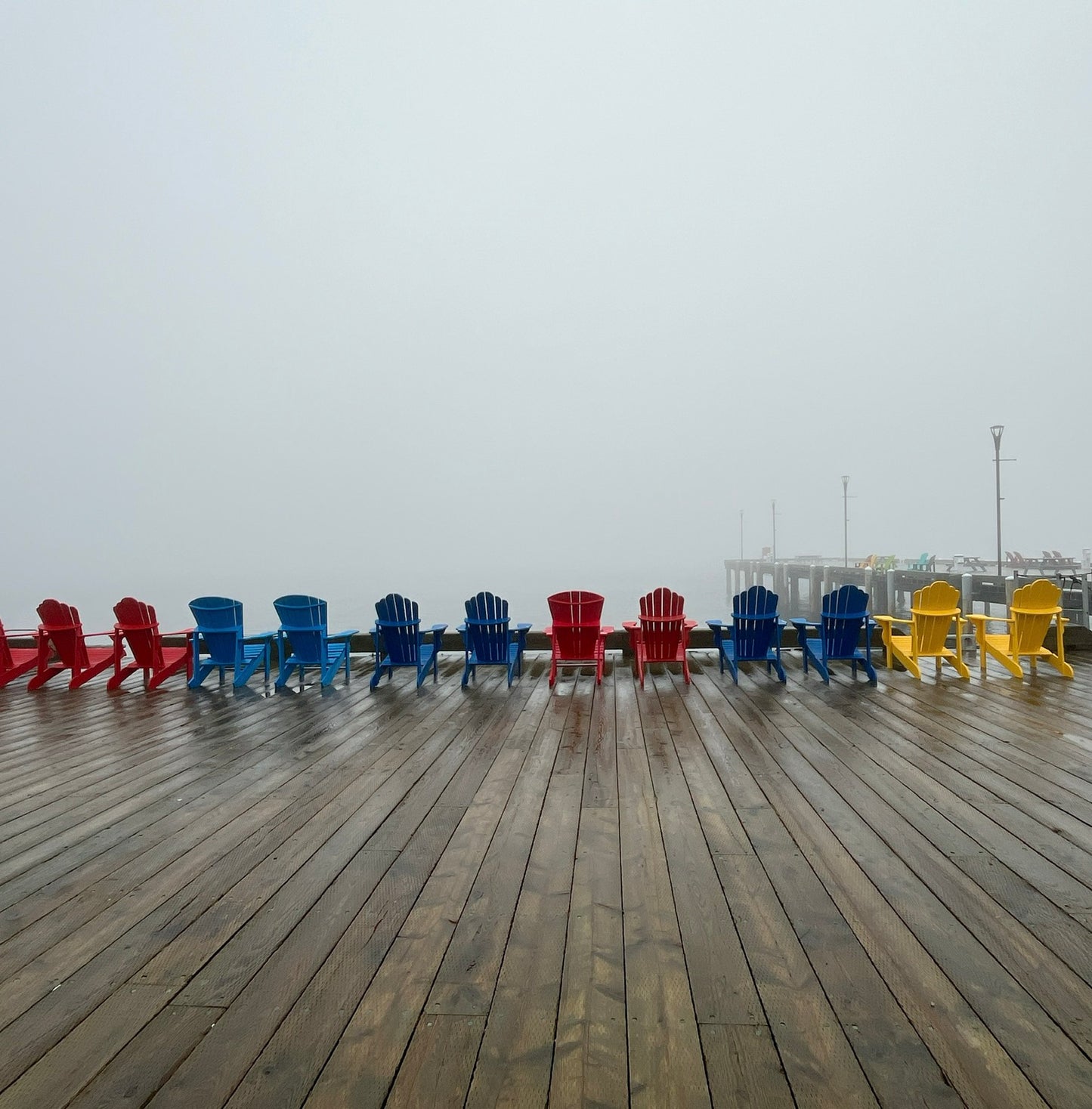 The united colours of silence
